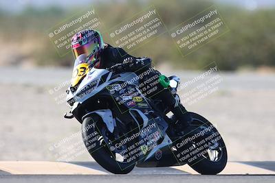 media/Oct-04-2025-CVMA (Sat) [[408bcdd6e4]]/Race 15-Femmewalla-Femmewalla UL/